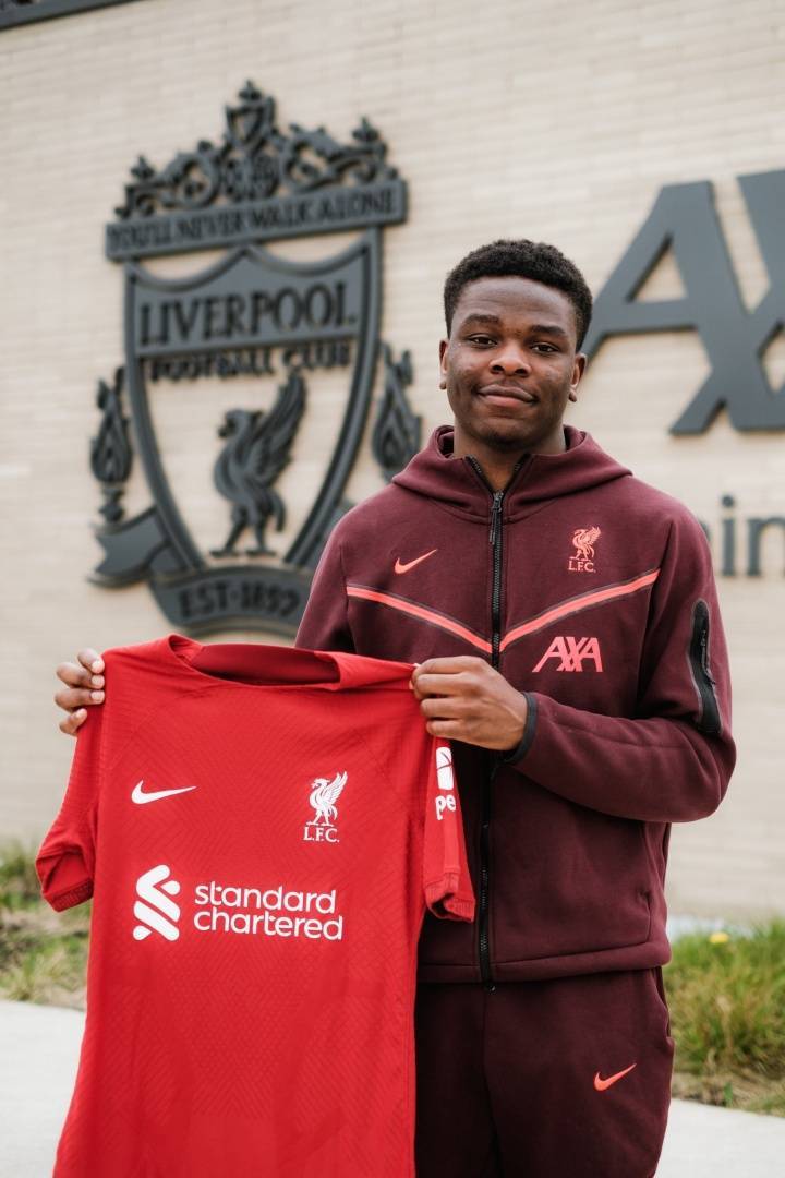 罗马诺：利物浦即将与其青年队中的西班牙中卫拉齐续约4年