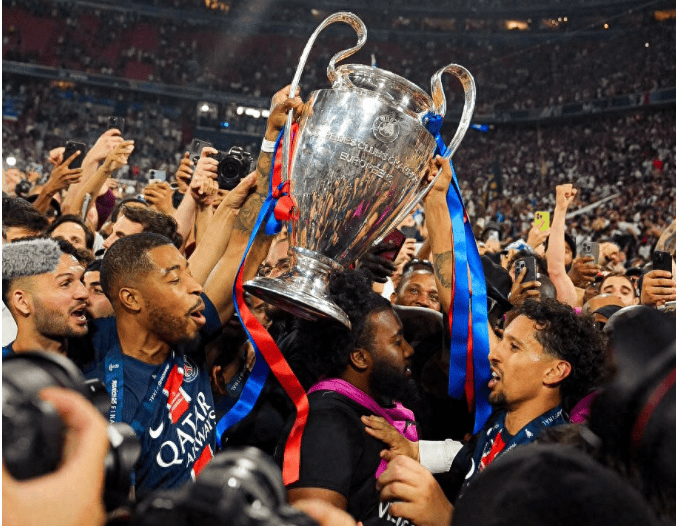 世俱杯大巴黎VS马竞:16亿欧元对决，聚焦3大看点，恩里克正式表态