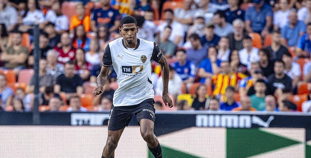 国米欲签下20岁西甲后卫天才，2000万欧元成交，英超豪门或争夺